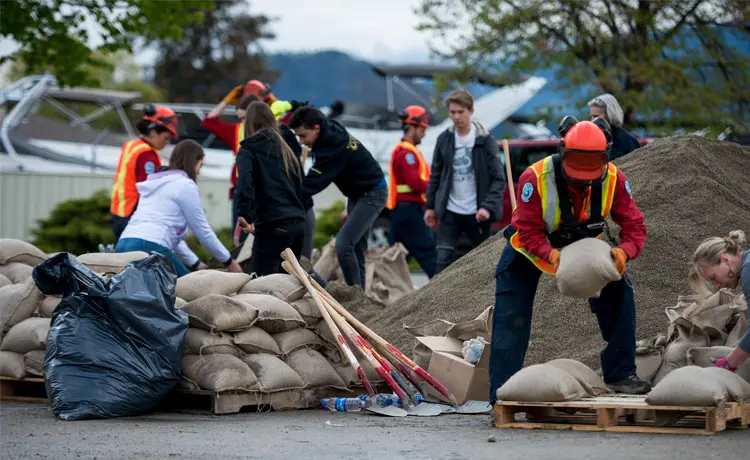 Recruiting CERT Volunteers In Your Community showing a team in action